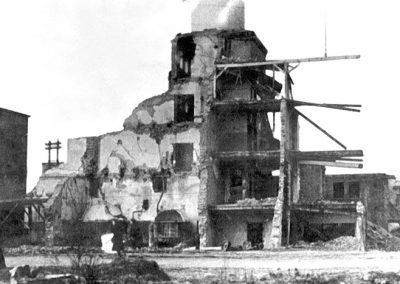 Ansicht nach dem Bombenangriff am 9.4.1945